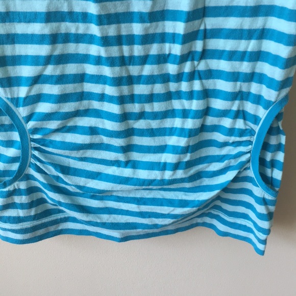 Like-new cotton shirt with embellishment - Picture 4 of 6